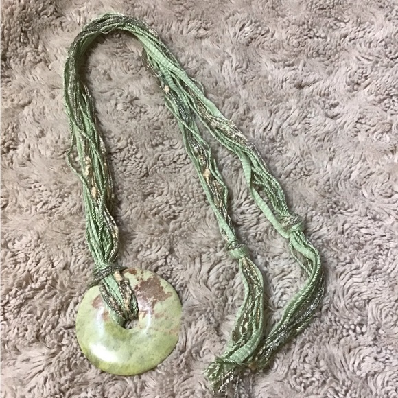 Handmade Stone Ribbon Ties Necklace - Picture 2 of 3